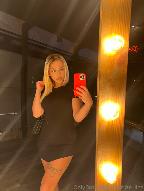 Anya Ice strip onlyfans