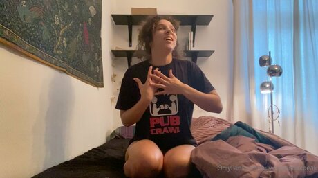 Ivynovascandyshop onlyfans keak