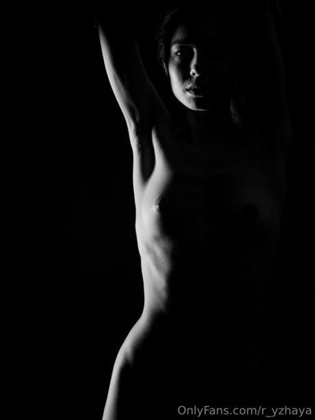 R Yzhaya onlyfans leaks nudes