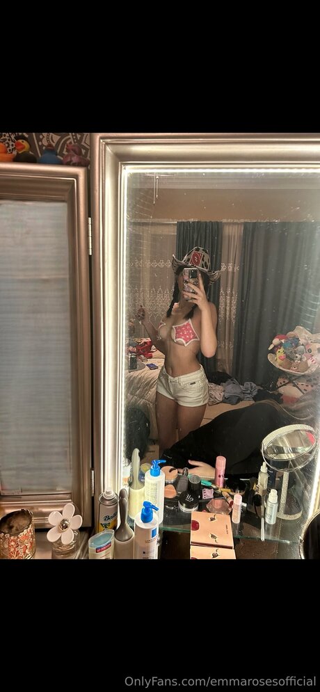 Emmarosesofficial onlyfans porn leaks