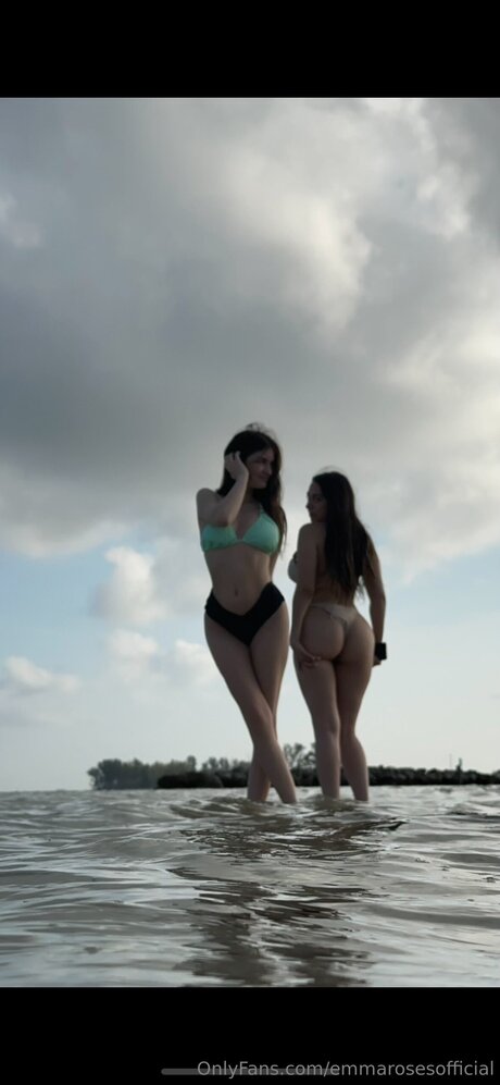 Emmarosesofficial onlyfans pics