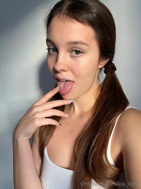 Sia Light onlyfans strip