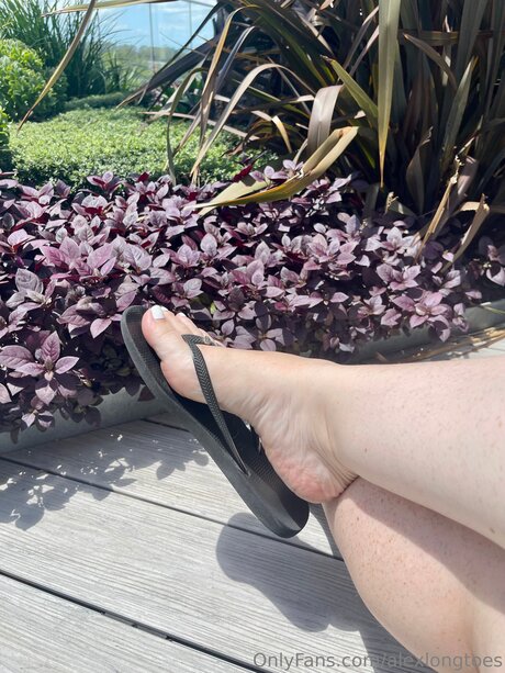 Alexlongtoes only fans sex