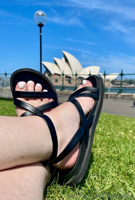 Alexlongtoes onlyfans xxx