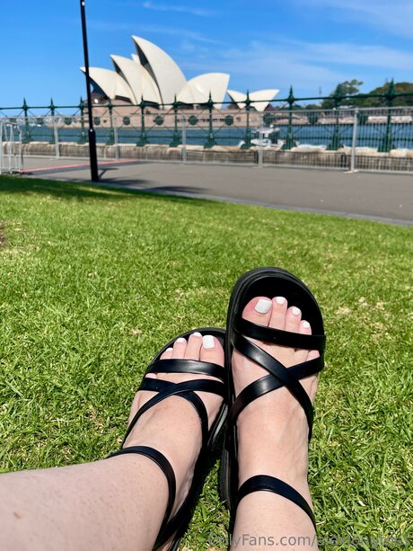 Alexlongtoes onlyfans leaked nude