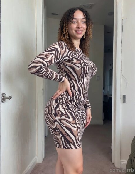 Sunny Bell onlyfans leaked