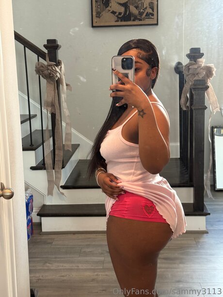 Sammy3113 onlyfans striptease