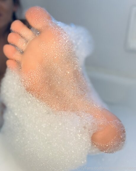 Collettecorrineee onlyfans leaked tits