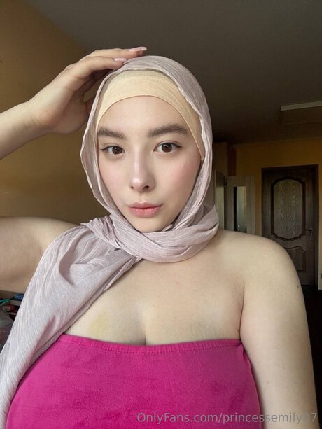 Princessemily07 onlyfans leak ass