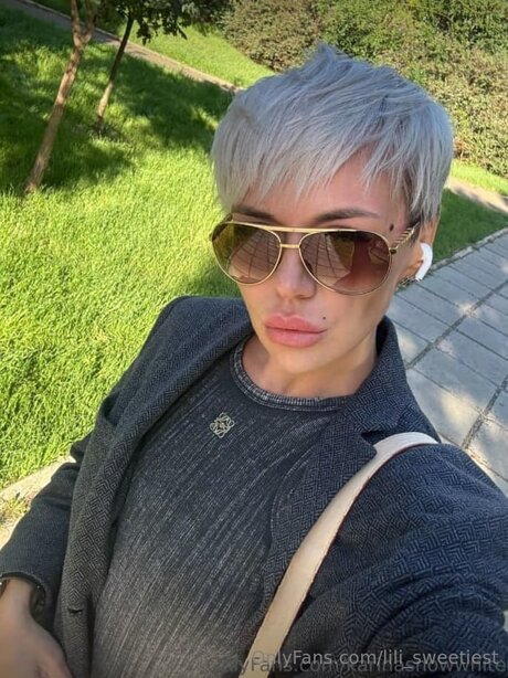 Lili Sweetiest onlyfans naked pics