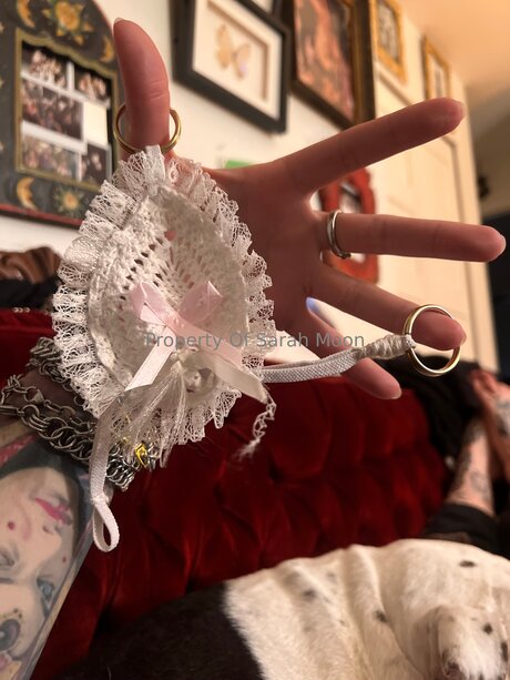 Sarahmoonsg onlyfans post