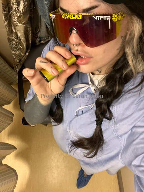 Sarahmoonsg porn only fans