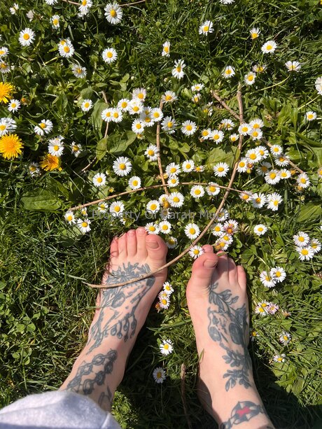 Sarahmoonsg onlyfans porn free