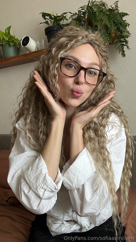 Sofiaaamillerrr onlyfans xx