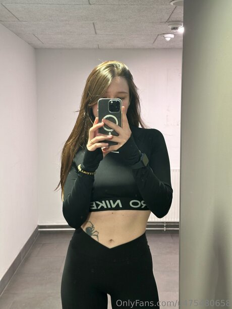 Lolla Sin onlyfans nudes leaked