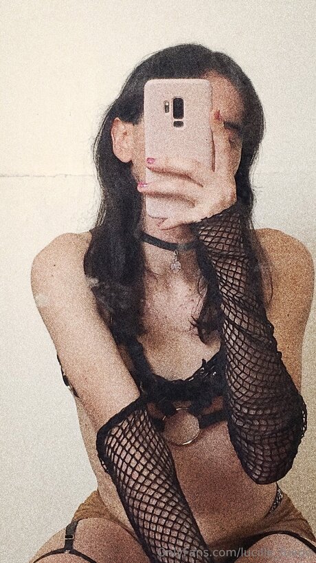 Lucille Fuego nude onlyfans