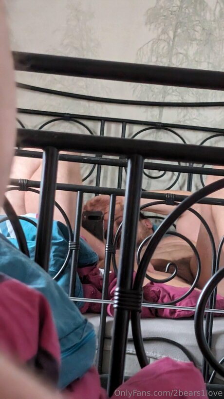 2bears1love leaked onlyfans.