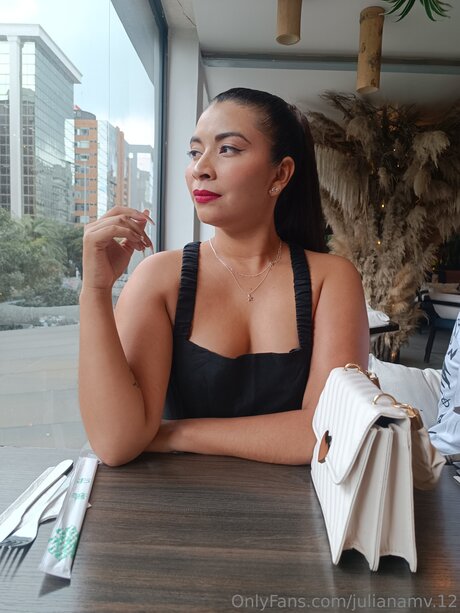 Julianamv 12 nude porn onlyfans