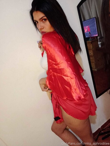 Miss Aphroditee onlyfans tits