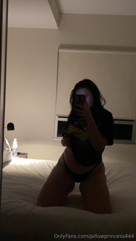 Pillowprincess444 onlyfans leaks sex
