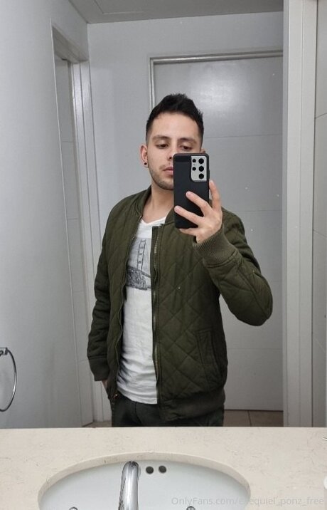 Exequiel Ponz Free naked onlyfans