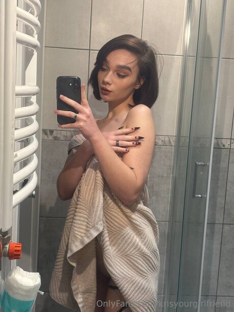 Krisyourgirlfriend onlyfans free