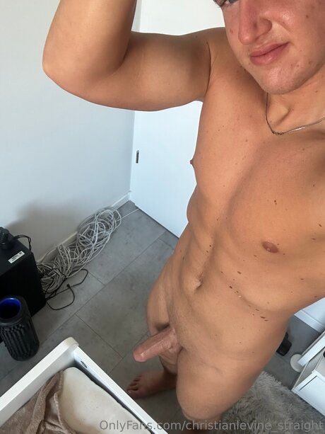 Christianlevine Straight tits onlyfans