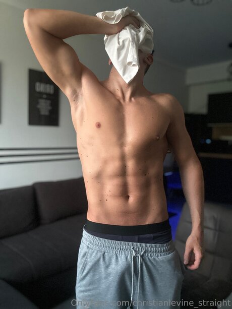 Christianlevine Straight nude onlyfans