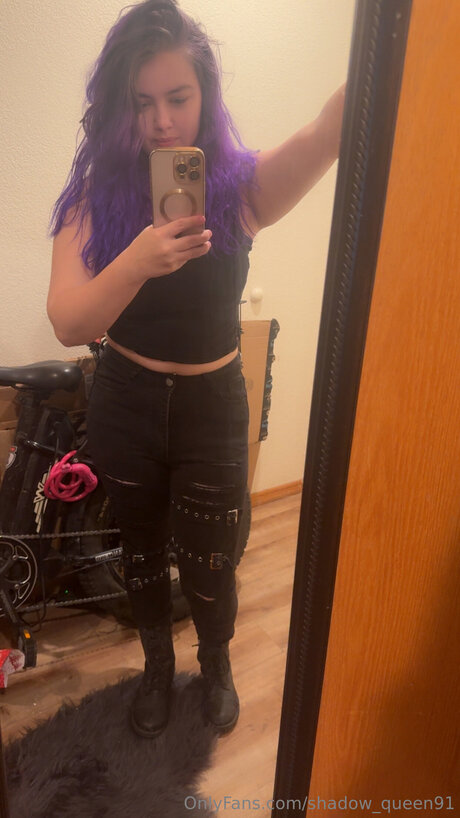 Shadow Queen91 onlyfans leaked pics