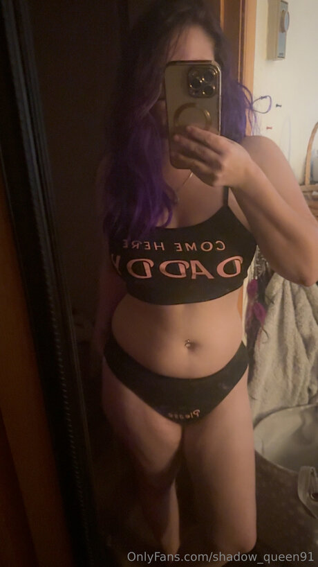 Shadow Queen91 onlyfans model photo