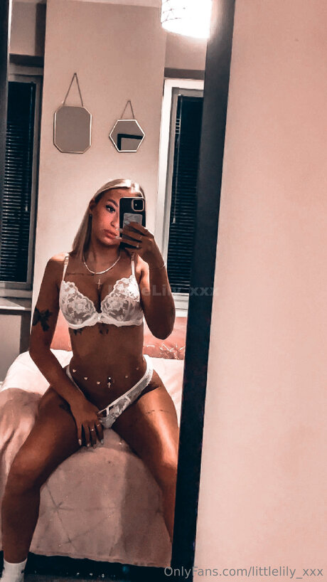 Littlelily Xxx onlyfans nide