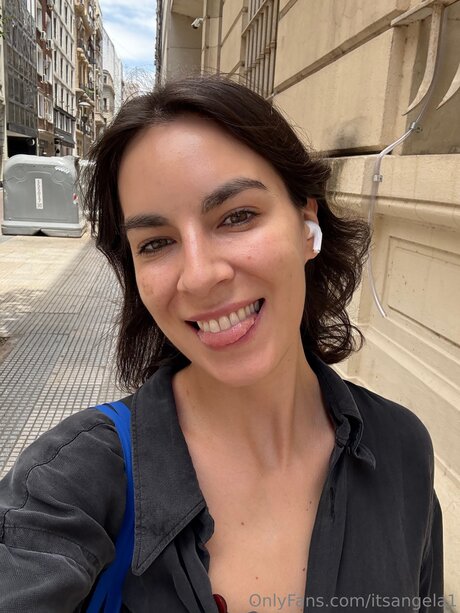 Itsangela1 onlyfans tits
