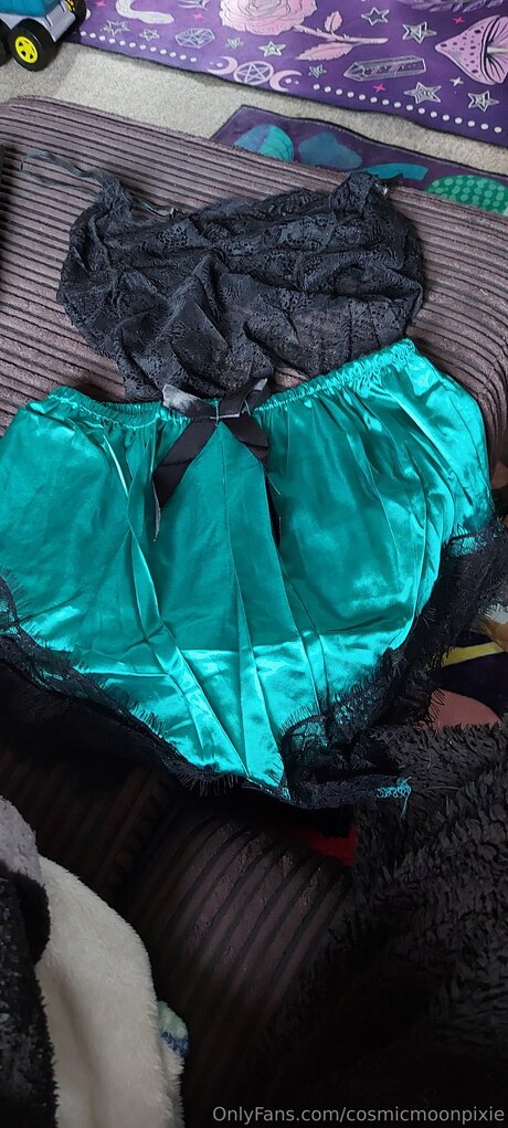 Cosmicmoonpixie onlyfans porn