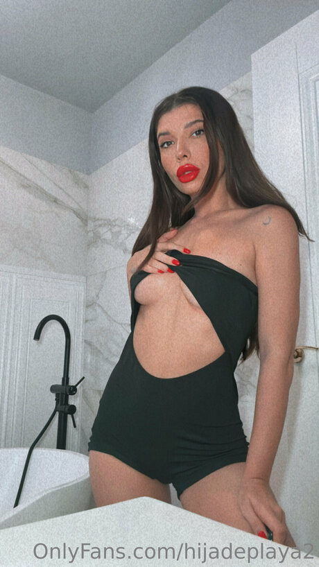 Hijadeplaya2 onlyfans boobs