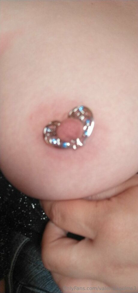 Valeriaaguirre3 naked onlyfans leak