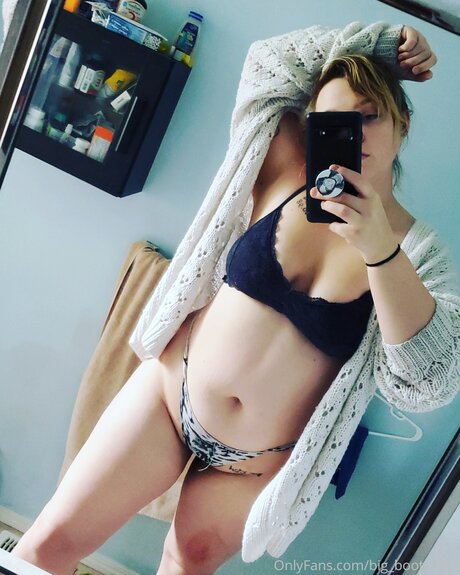 Big Booty 95 on onlyfans