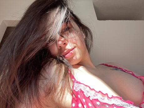 Alisa Violet on onlyfans