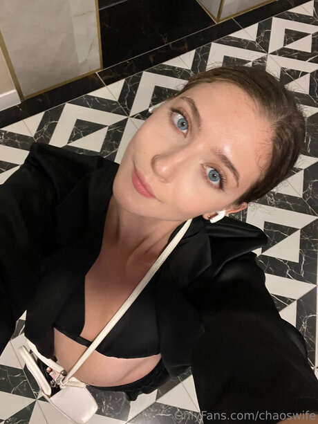 Chaoswife onlyfans strip