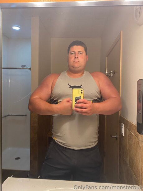 Thebulkinghog nude onlyfans pics