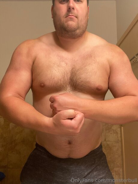 Thebulkinghog onlyfans model photo