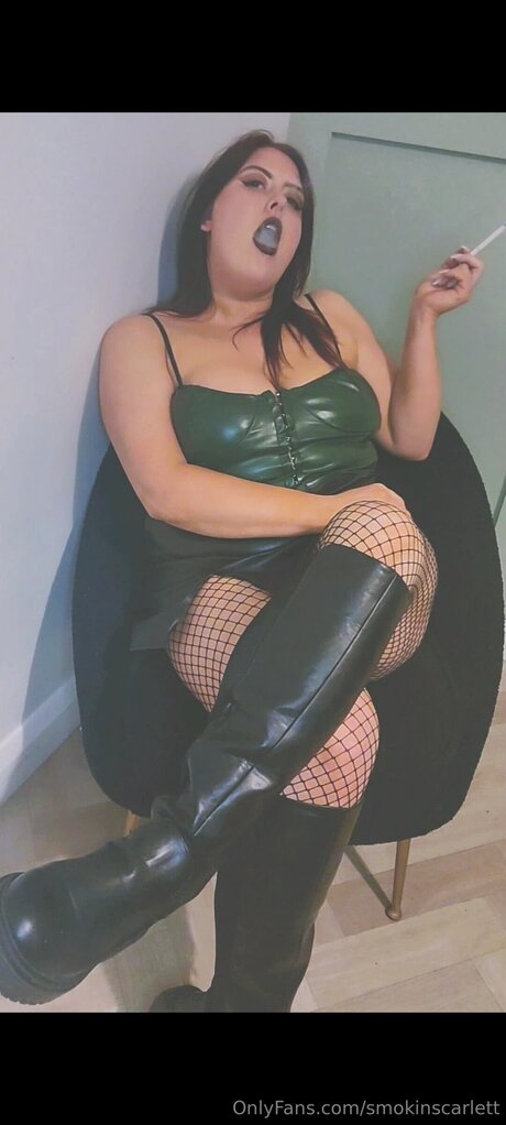 big boobs milf onlyfans porn depiction