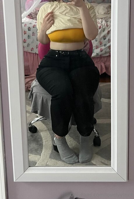 Lovelyylexx only fans