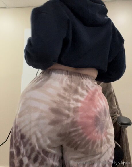 Lovelyylexx leaked porn onlyfans