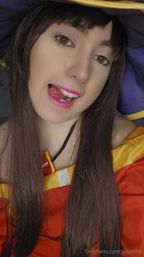 Julyett4 onlyfans fotos