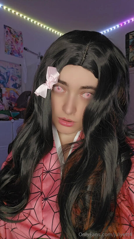 Julyett4 onlyfans picture