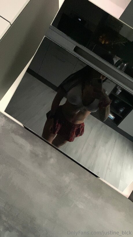 Justineblack only fans review