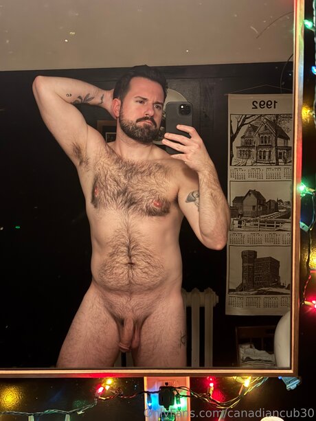 Canadiancub30 only fans pictures