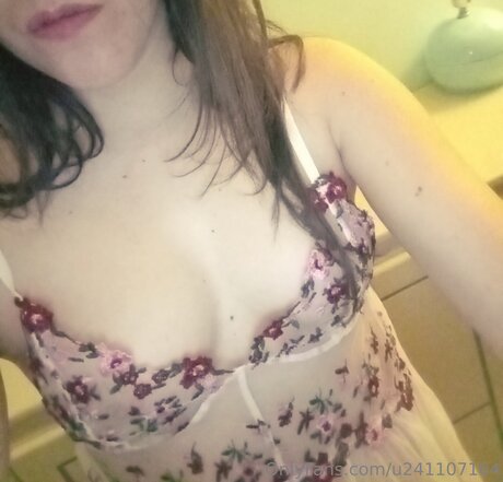 U241107164 onlyfans images