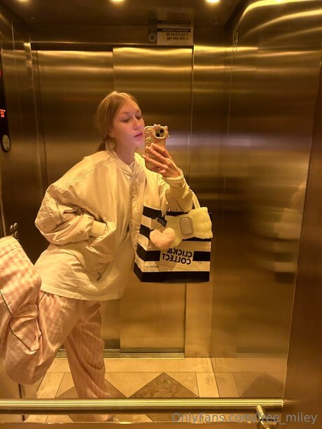 Catie Free onlyfans leaked photos