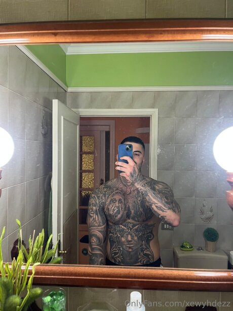 Xewyhdezz strip onlyfans